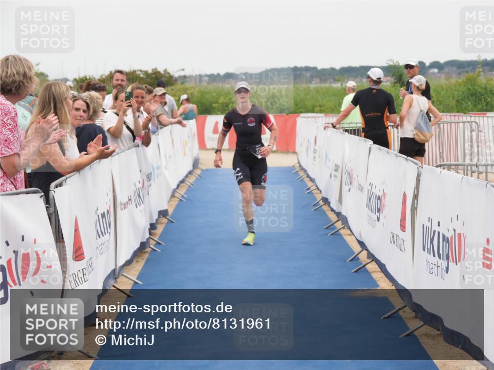 22.06.2025 - Viking Triathlon MichiJ http://msf.ph/oto/8131961 22.06.2025 15:42:30 Ziel 221 meine-sportfotos.de