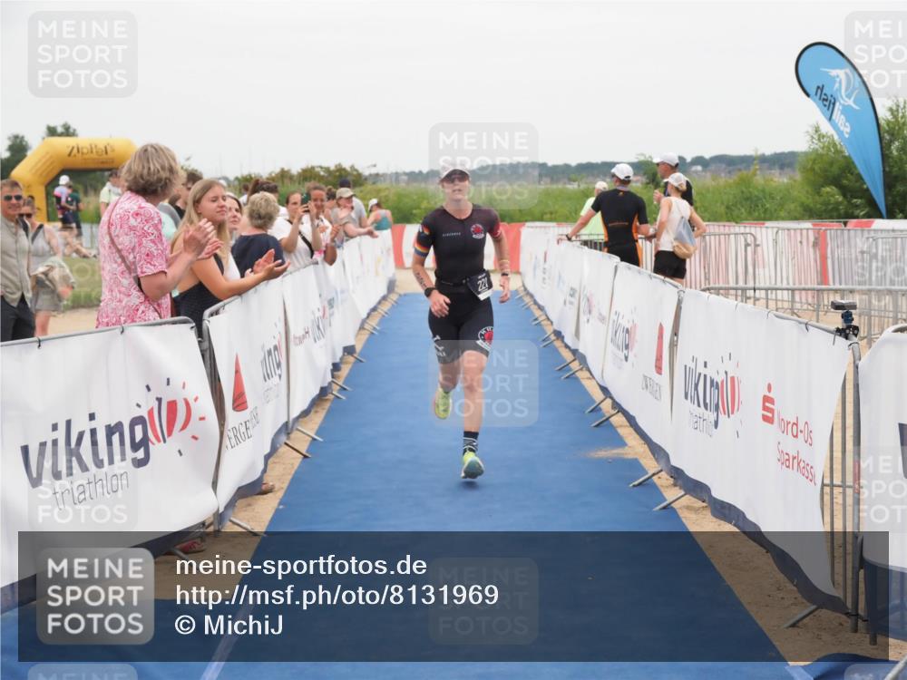 22.06.2025 - Viking Triathlon MichiJ http://msf.ph/oto/8131969 22.06.2025 15:42:31 Ziel 221 meine-sportfotos.de