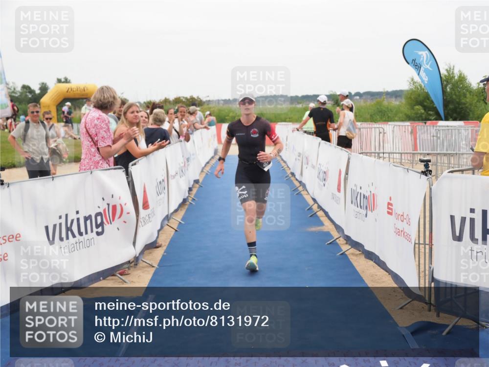 22.06.2025 - Viking Triathlon MichiJ http://msf.ph/oto/8131972 22.06.2025 15:42:31 Ziel 221 meine-sportfotos.de