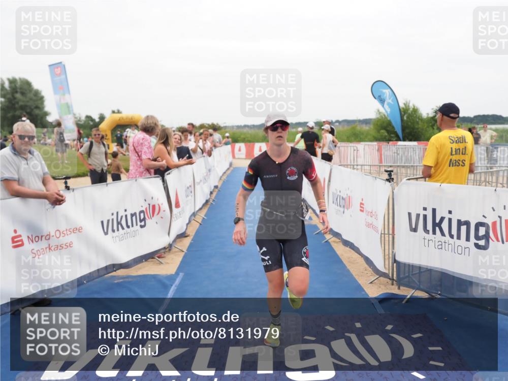22.06.2025 - Viking Triathlon MichiJ http://msf.ph/oto/8131979 22.06.2025 15:42:32 Ziel 221 meine-sportfotos.de
