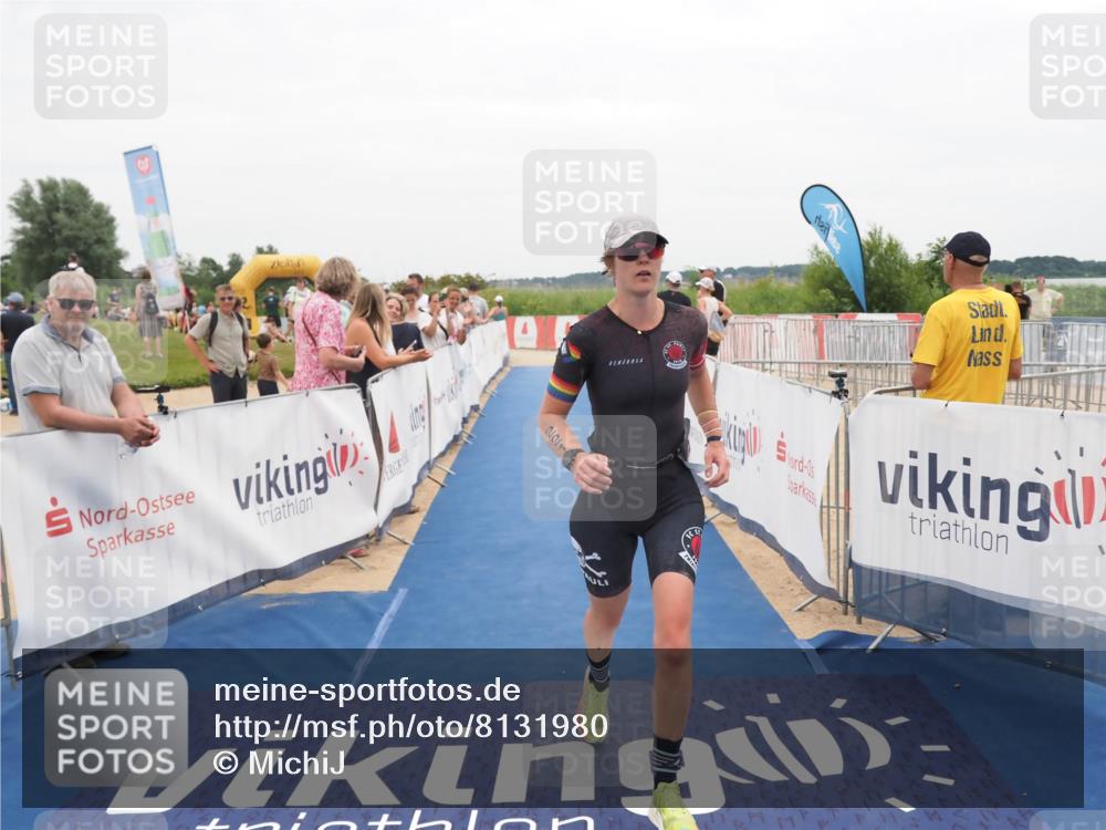 22.06.2025 - Viking Triathlon MichiJ http://msf.ph/oto/8131980 22.06.2025 15:42:32 Ziel 221 meine-sportfotos.de