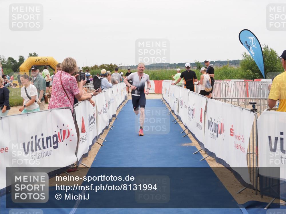 22.06.2025 - Viking Triathlon MichiJ http://msf.ph/oto/8131994 22.06.2025 15:42:48 Ziel 421 meine-sportfotos.de