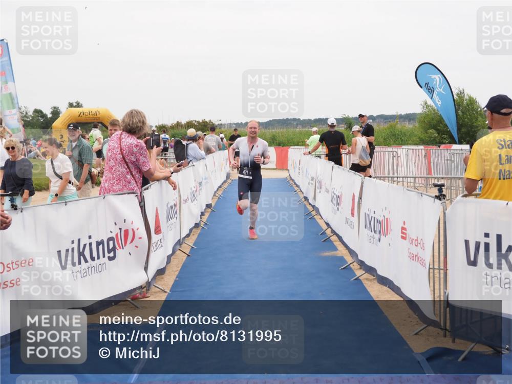 22.06.2025 - Viking Triathlon MichiJ http://msf.ph/oto/8131995 22.06.2025 15:42:48 Ziel 421 meine-sportfotos.de