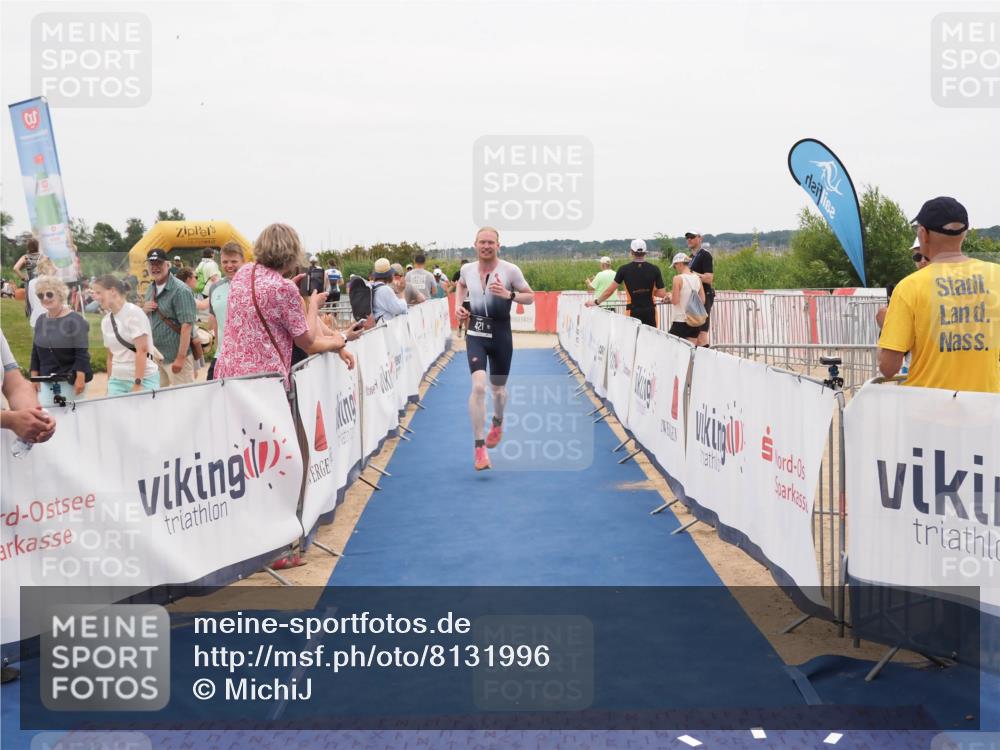 22.06.2025 - Viking Triathlon MichiJ http://msf.ph/oto/8131996 22.06.2025 15:42:48 Ziel 421 meine-sportfotos.de