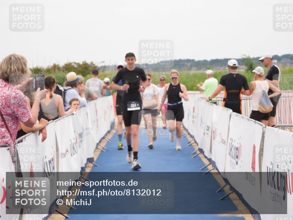 22.06.2025 - Viking Triathlon MichiJ http://msf.ph/oto/8132012 22.06.2025 15:42:54 Ziel 304, 344, 389 meine-sportfotos.de