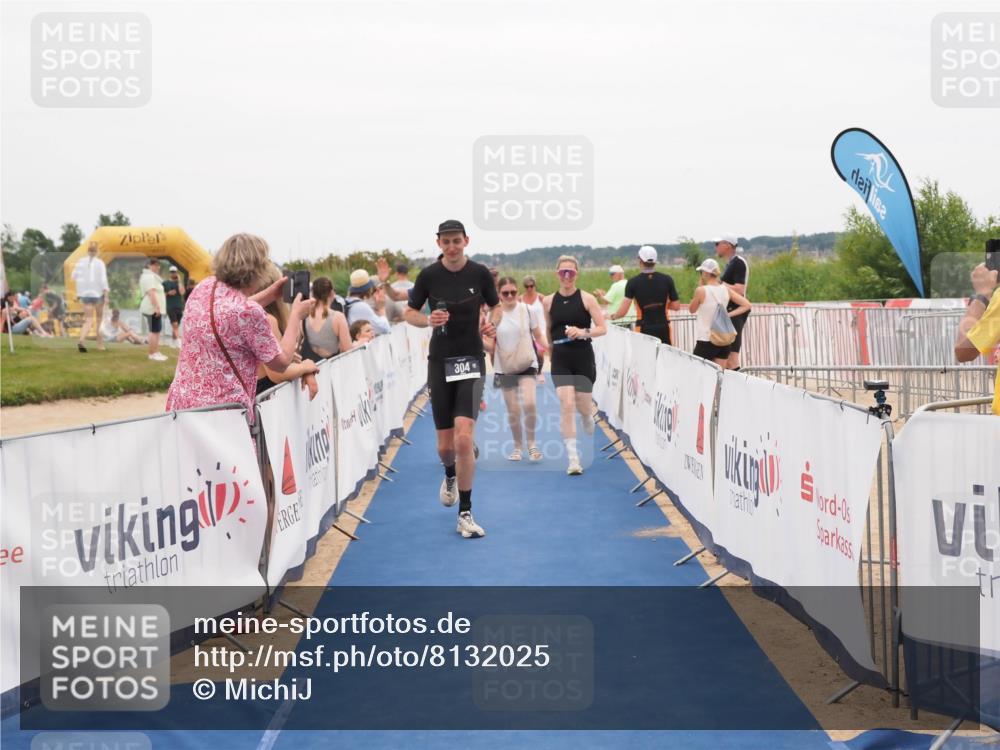22.06.2025 - Viking Triathlon MichiJ http://msf.ph/oto/8132025 22.06.2025 15:42:55 Ziel 304, 344, 389, 615 meine-sportfotos.de