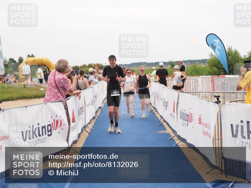 22.06.2025 - Viking Triathlon MichiJ http://msf.ph/oto/8132026 22.06.2025 15:42:55 Ziel 304, 344, 389, 615 meine-sportfotos.de