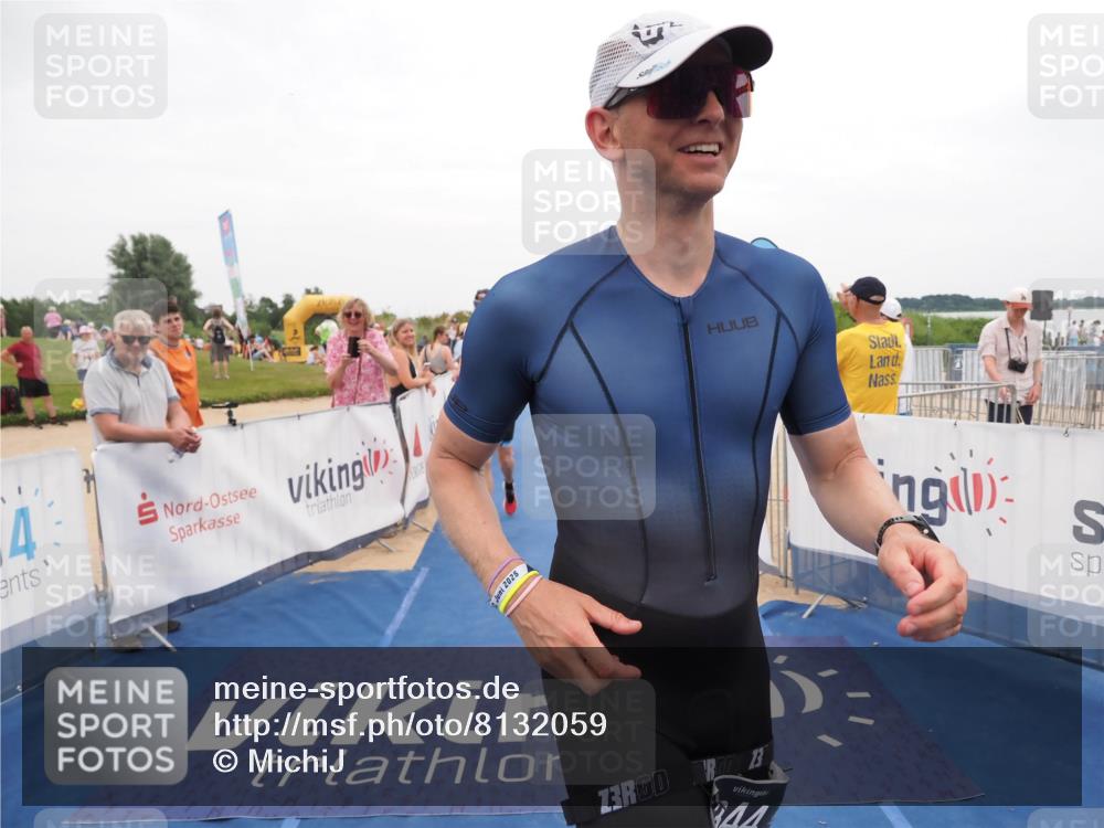 22.06.2025 - Viking Triathlon MichiJ http://msf.ph/oto/8132059 22.06.2025 15:43:00 Ziel 304, 344, 389, 615 meine-sportfotos.de