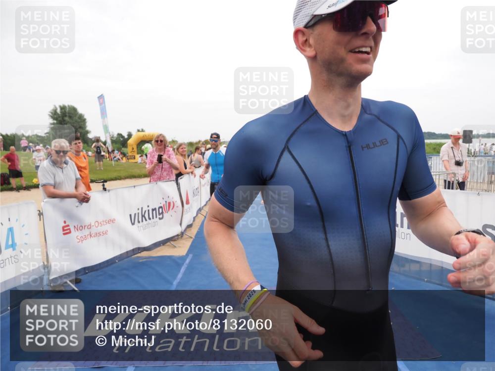22.06.2025 - Viking Triathlon MichiJ http://msf.ph/oto/8132060 22.06.2025 15:43:00 Ziel 304, 344, 389, 615 meine-sportfotos.de