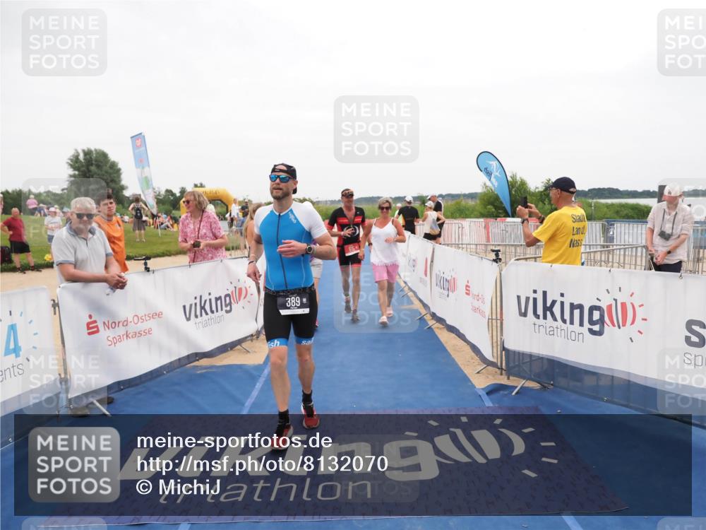 22.06.2025 - Viking Triathlon MichiJ http://msf.ph/oto/8132070 22.06.2025 15:43:01 Ziel 304, 344, 389, 615 meine-sportfotos.de