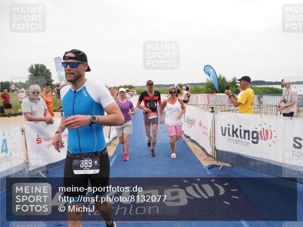 22.06.2025 - Viking Triathlon MichiJ http://msf.ph/oto/8132077 22.06.2025 15:43:02 Ziel 344, 389, 615 meine-sportfotos.de