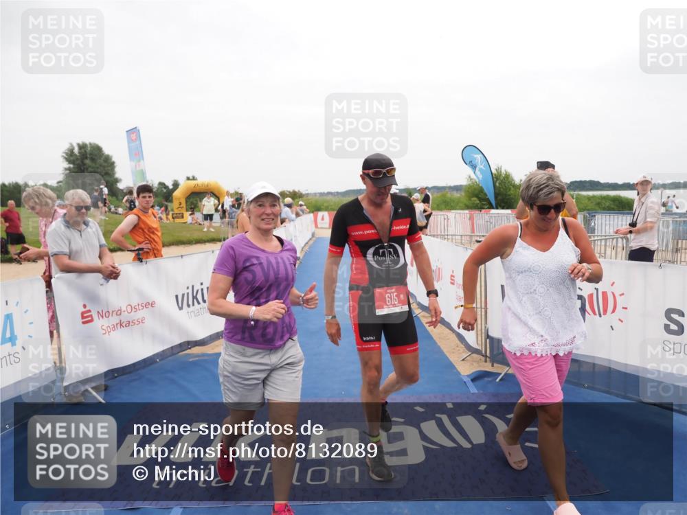 22.06.2025 - Viking Triathlon MichiJ http://msf.ph/oto/8132089 22.06.2025 15:43:03 Ziel 389, 615 meine-sportfotos.de