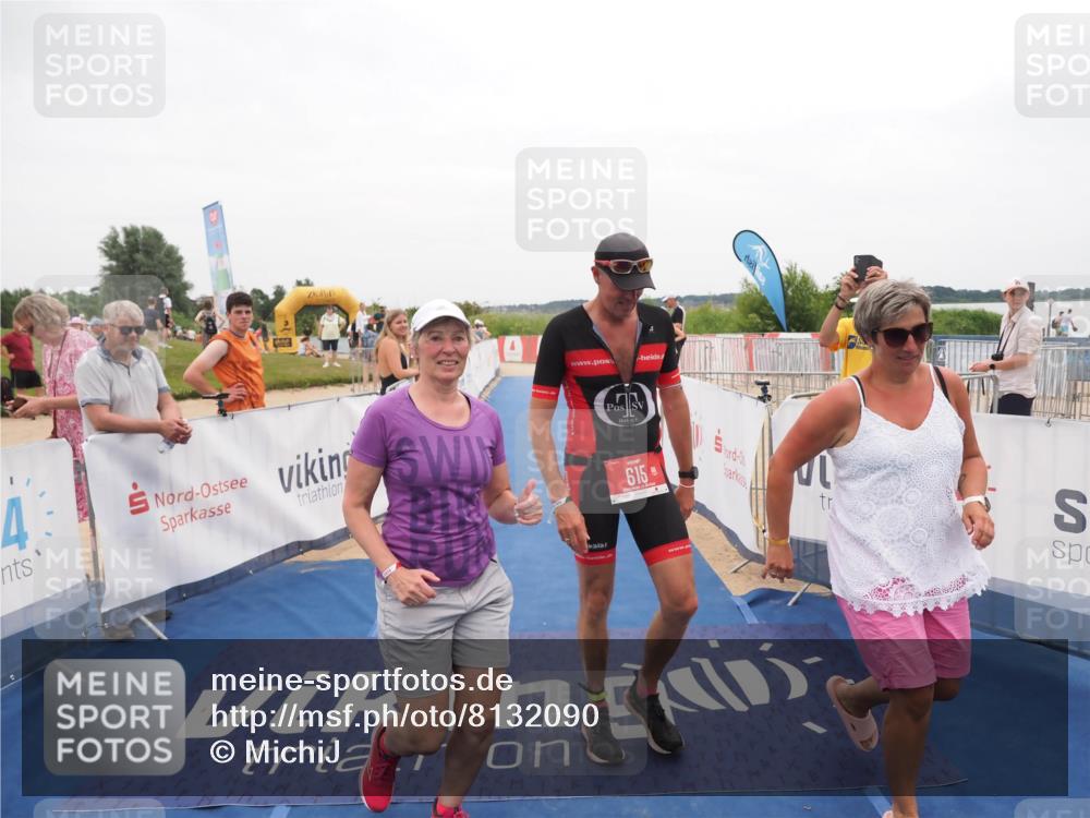 22.06.2025 - Viking Triathlon MichiJ http://msf.ph/oto/8132090 22.06.2025 15:43:03 Ziel 389, 615 meine-sportfotos.de