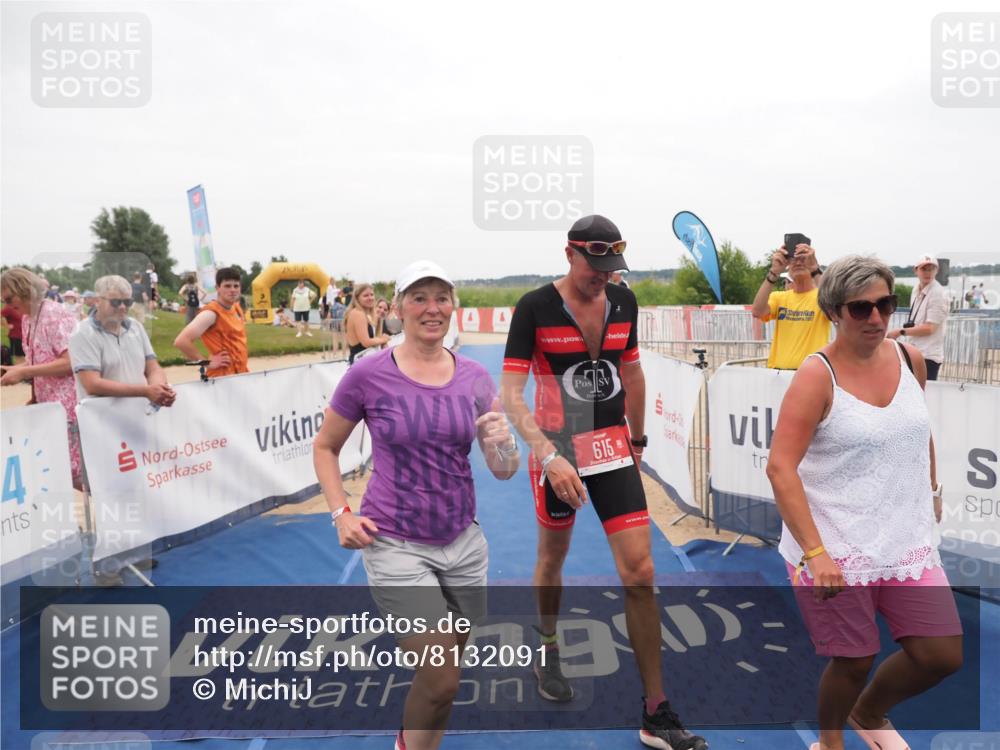 22.06.2025 - Viking Triathlon MichiJ http://msf.ph/oto/8132091 22.06.2025 15:43:04 Ziel 389, 615 meine-sportfotos.de