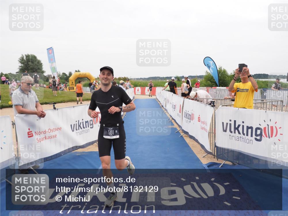 22.06.2025 - Viking Triathlon MichiJ http://msf.ph/oto/8132129 22.06.2025 15:43:19 Ziel 501 meine-sportfotos.de