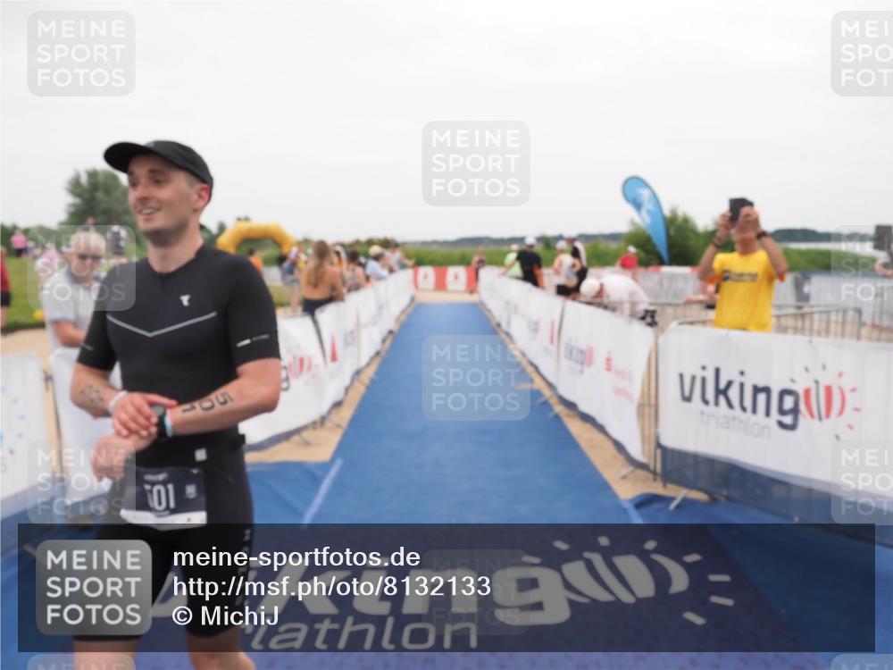 22.06.2025 - Viking Triathlon MichiJ http://msf.ph/oto/8132133 22.06.2025 15:43:19 Ziel 501 meine-sportfotos.de