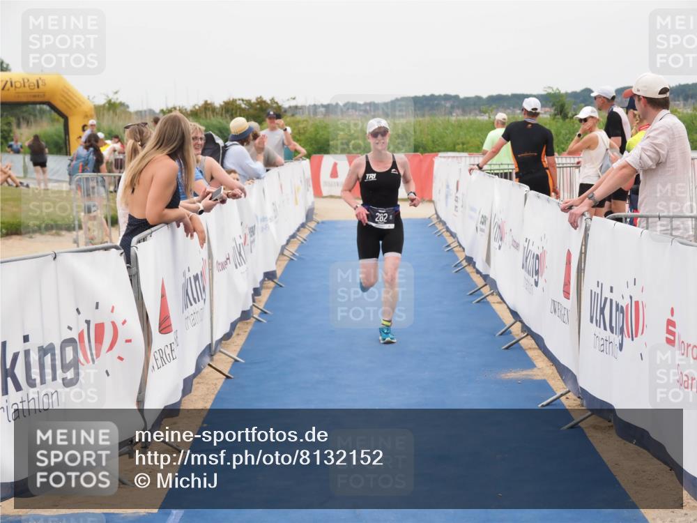 22.06.2025 - Viking Triathlon MichiJ http://msf.ph/oto/8132152 22.06.2025 15:43:35 Ziel 282 meine-sportfotos.de