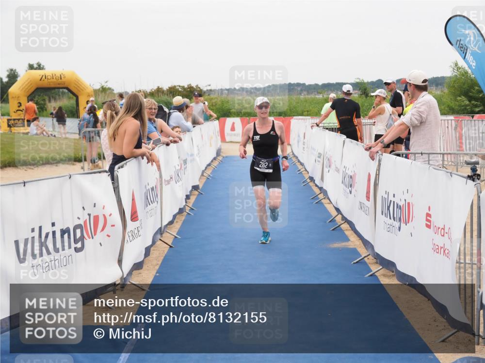 22.06.2025 - Viking Triathlon MichiJ http://msf.ph/oto/8132155 22.06.2025 15:43:36 Ziel 282 meine-sportfotos.de