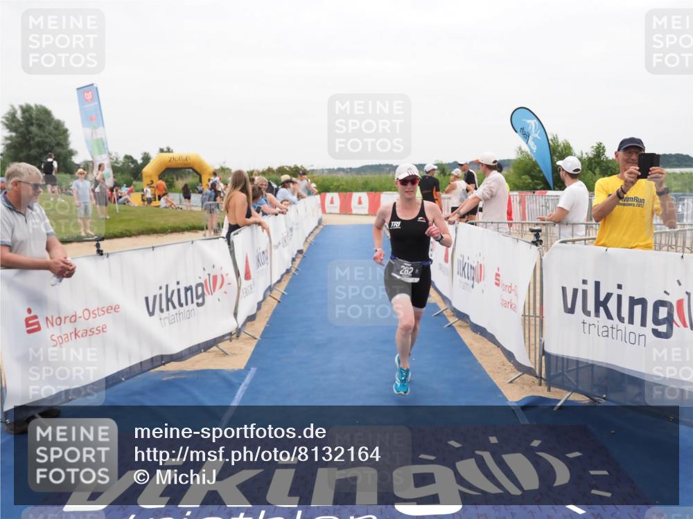 22.06.2025 - Viking Triathlon MichiJ http://msf.ph/oto/8132164 22.06.2025 15:43:37 Ziel 282 meine-sportfotos.de