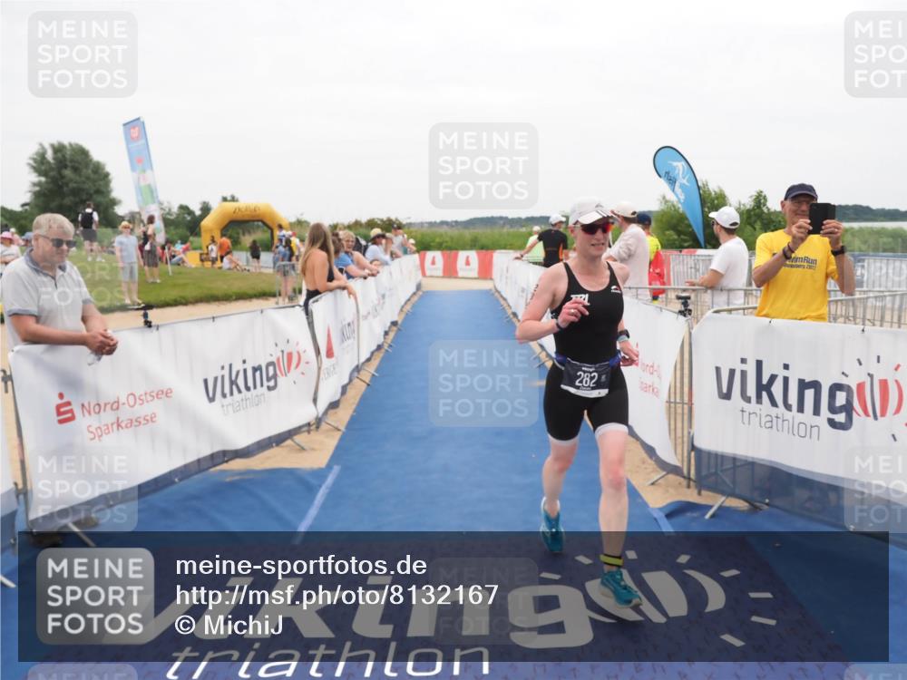 22.06.2025 - Viking Triathlon MichiJ http://msf.ph/oto/8132167 22.06.2025 15:43:37 Ziel 282 meine-sportfotos.de