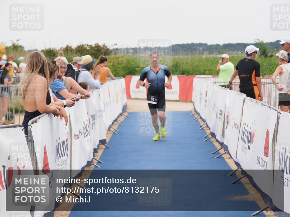 22.06.2025 - Viking Triathlon MichiJ http://msf.ph/oto/8132175 22.06.2025 15:43:48 Ziel 114 meine-sportfotos.de