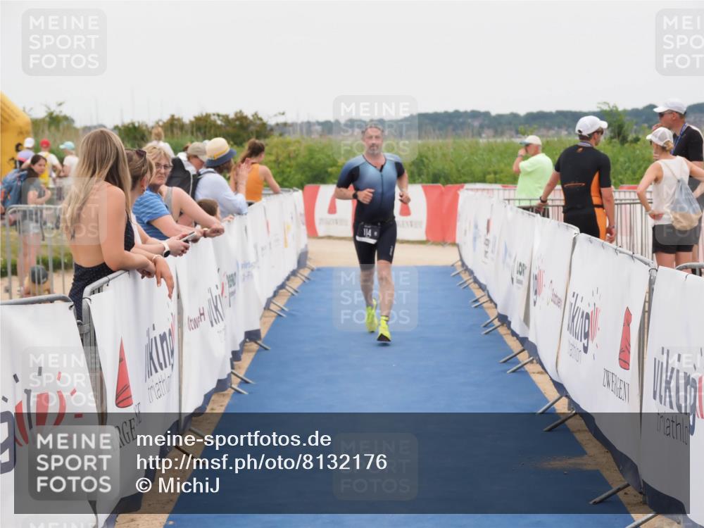 22.06.2025 - Viking Triathlon MichiJ http://msf.ph/oto/8132176 22.06.2025 15:43:48 Ziel 114 meine-sportfotos.de