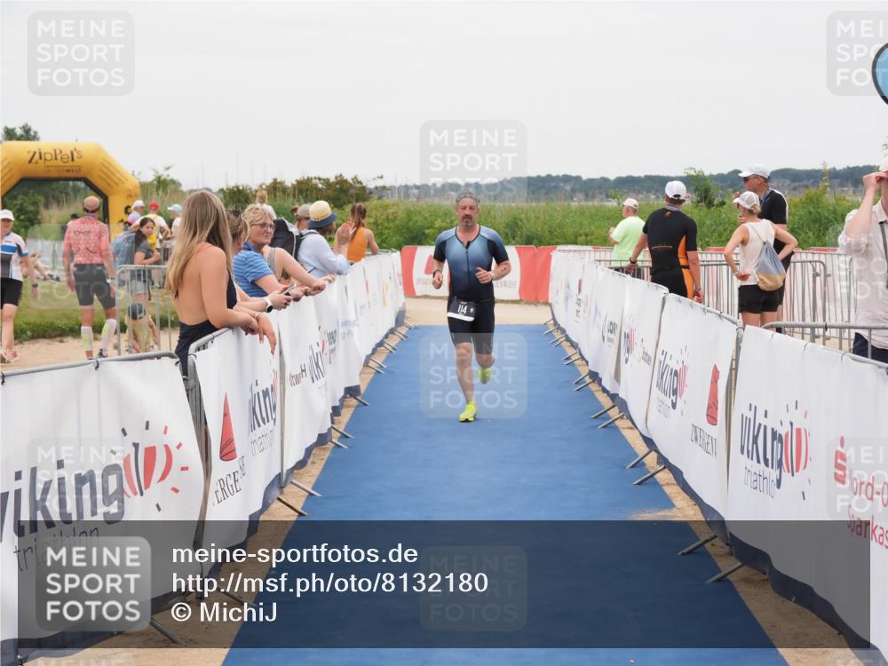 22.06.2025 - Viking Triathlon MichiJ http://msf.ph/oto/8132180 22.06.2025 15:43:49 Ziel 114 meine-sportfotos.de