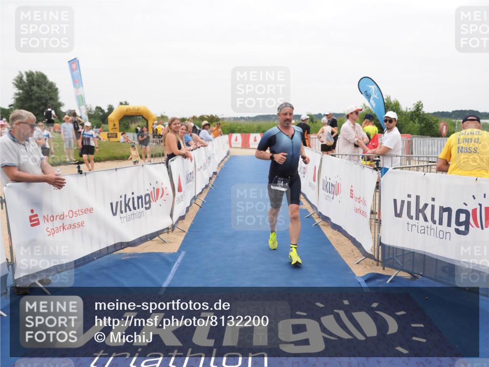 22.06.2025 - Viking Triathlon MichiJ http://msf.ph/oto/8132200 22.06.2025 15:43:51 Ziel 114 meine-sportfotos.de