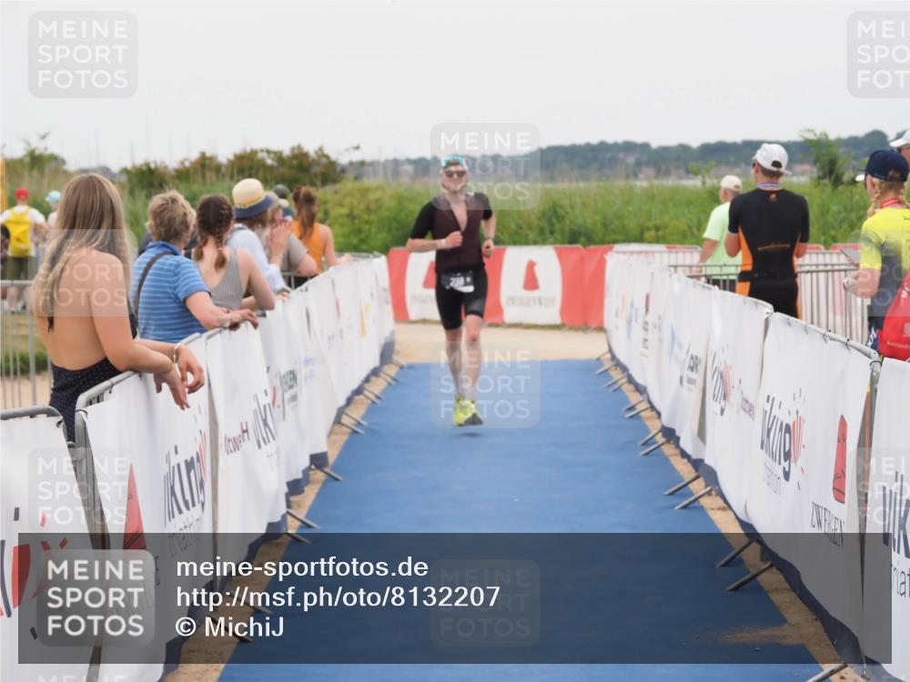 22.06.2025 - Viking Triathlon MichiJ http://msf.ph/oto/8132207 22.06.2025 15:44:22 Ziel 238 meine-sportfotos.de