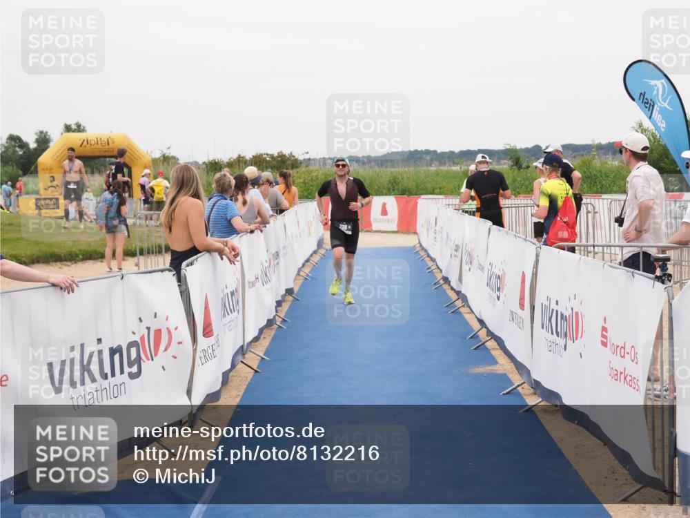 22.06.2025 - Viking Triathlon MichiJ http://msf.ph/oto/8132216 22.06.2025 15:44:23 Ziel 238 meine-sportfotos.de