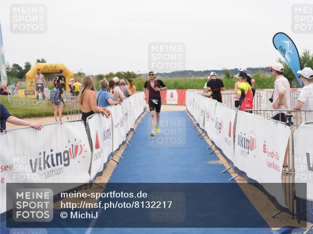 22.06.2025 - Viking Triathlon MichiJ http://msf.ph/oto/8132217 22.06.2025 15:44:23 Ziel 238 meine-sportfotos.de