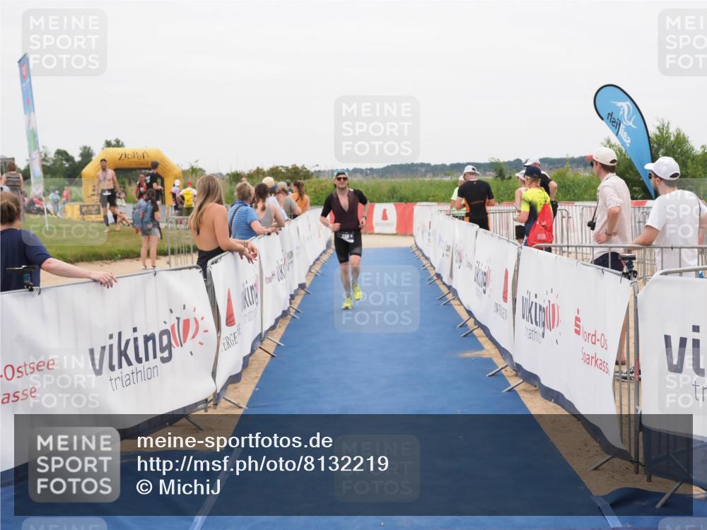 22.06.2025 - Viking Triathlon MichiJ http://msf.ph/oto/8132219 22.06.2025 15:44:24 Ziel 238 meine-sportfotos.de