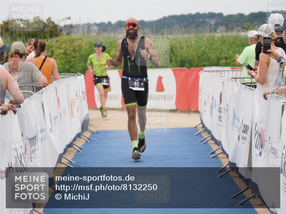 22.06.2025 - Viking Triathlon MichiJ http://msf.ph/oto/8132250 22.06.2025 15:44:37 Ziel 84 meine-sportfotos.de