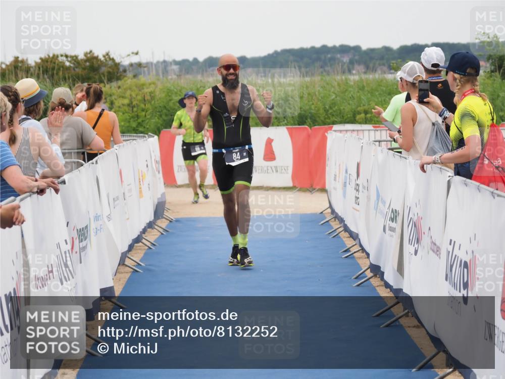 22.06.2025 - Viking Triathlon MichiJ http://msf.ph/oto/8132252 22.06.2025 15:44:37 Ziel 84 meine-sportfotos.de