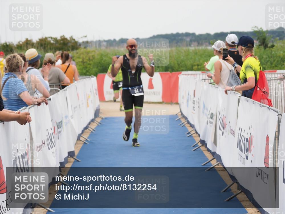 22.06.2025 - Viking Triathlon MichiJ http://msf.ph/oto/8132254 22.06.2025 15:44:37 Ziel 84 meine-sportfotos.de