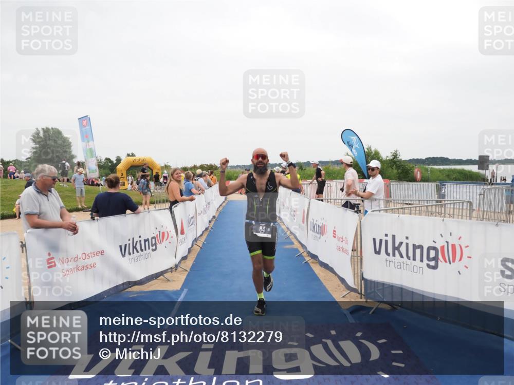 22.06.2025 - Viking Triathlon MichiJ http://msf.ph/oto/8132279 22.06.2025 15:44:40 Ziel 66, 84 meine-sportfotos.de
