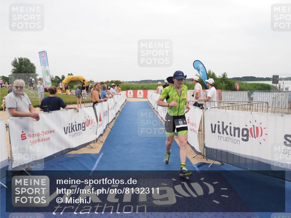 22.06.2025 - Viking Triathlon MichiJ http://msf.ph/oto/8132311 22.06.2025 15:44:45 Ziel 66, 84 meine-sportfotos.de