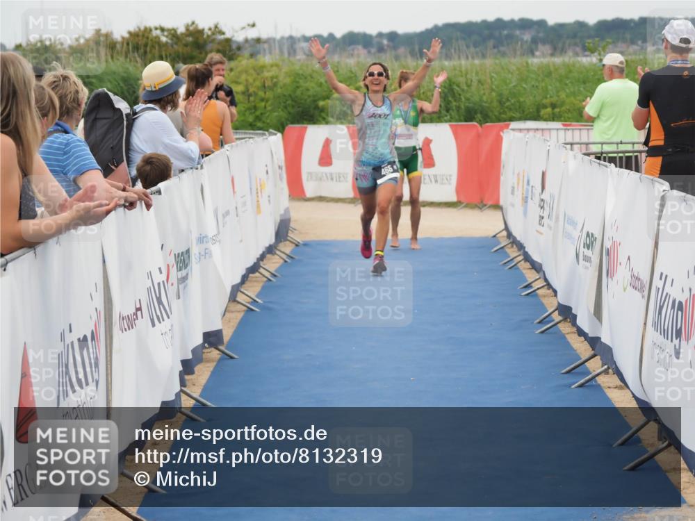 22.06.2025 - Viking Triathlon MichiJ http://msf.ph/oto/8132319 22.06.2025 15:45:01 Ziel 465 meine-sportfotos.de