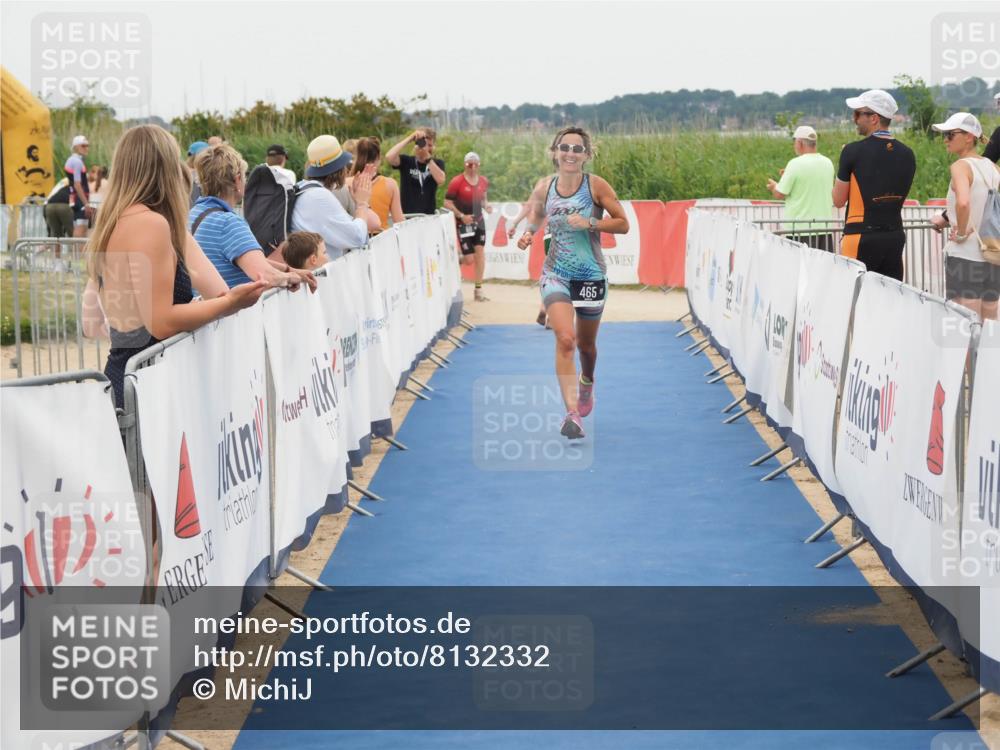 22.06.2025 - Viking Triathlon MichiJ http://msf.ph/oto/8132332 22.06.2025 15:45:02 Ziel 465 meine-sportfotos.de