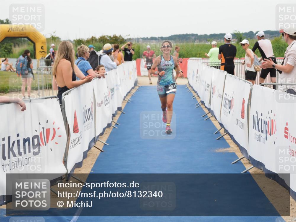 22.06.2025 - Viking Triathlon MichiJ http://msf.ph/oto/8132340 22.06.2025 15:45:03 Ziel 465, 511 meine-sportfotos.de