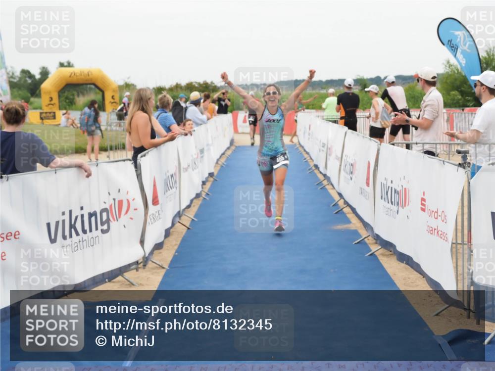 22.06.2025 - Viking Triathlon MichiJ http://msf.ph/oto/8132345 22.06.2025 15:45:04 Ziel 465, 511 meine-sportfotos.de