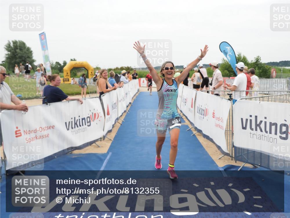 22.06.2025 - Viking Triathlon MichiJ http://msf.ph/oto/8132355 22.06.2025 15:45:05 Ziel 465, 511 meine-sportfotos.de