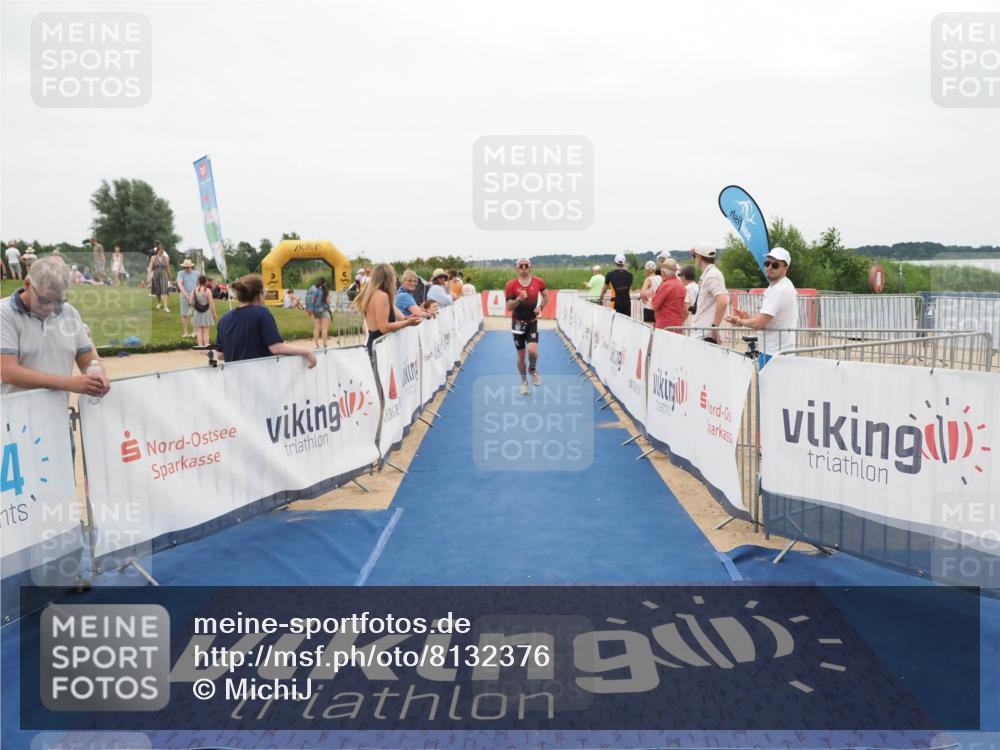 22.06.2025 - Viking Triathlon MichiJ http://msf.ph/oto/8132376 22.06.2025 15:45:08 Ziel 465, 511 meine-sportfotos.de