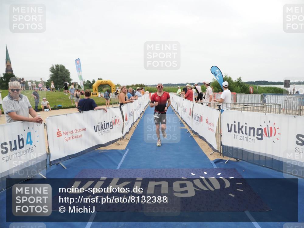 22.06.2025 - Viking Triathlon MichiJ http://msf.ph/oto/8132388 22.06.2025 15:45:09 Ziel 465, 511 meine-sportfotos.de