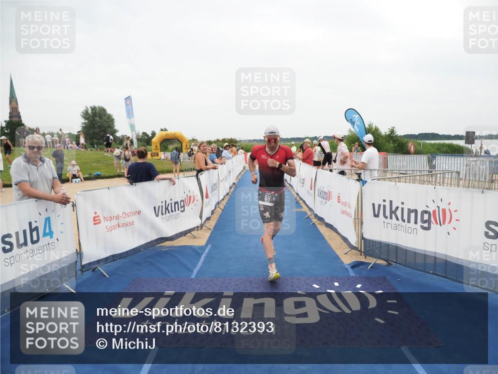 22.06.2025 - Viking Triathlon MichiJ http://msf.ph/oto/8132393 22.06.2025 15:45:10 Ziel 511 meine-sportfotos.de