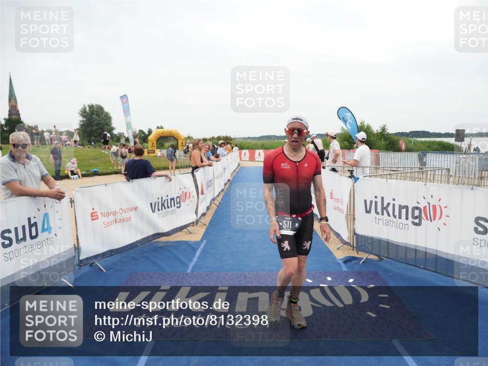 22.06.2025 - Viking Triathlon MichiJ http://msf.ph/oto/8132398 22.06.2025 15:45:11 Ziel 511 meine-sportfotos.de