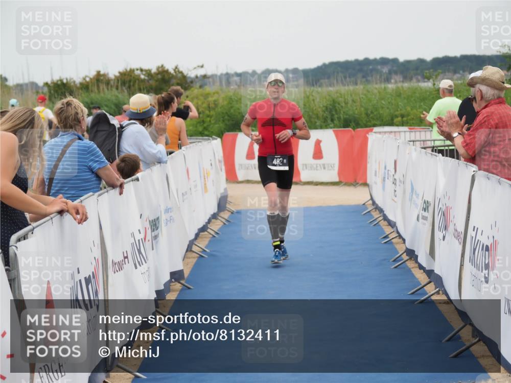 22.06.2025 - Viking Triathlon MichiJ http://msf.ph/oto/8132411 22.06.2025 15:45:40 Ziel 482 meine-sportfotos.de