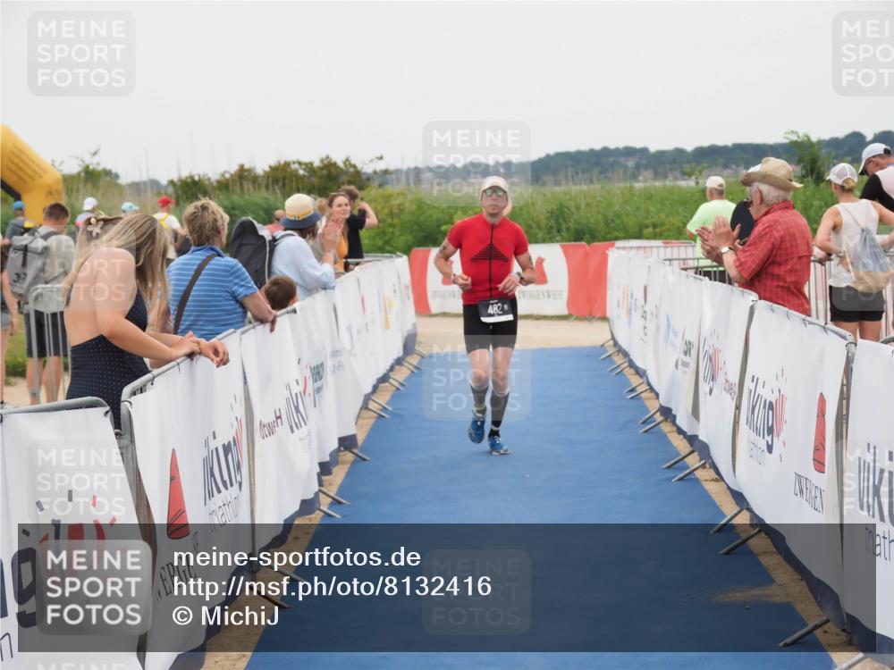 22.06.2025 - Viking Triathlon MichiJ http://msf.ph/oto/8132416 22.06.2025 15:45:40 Ziel 482 meine-sportfotos.de