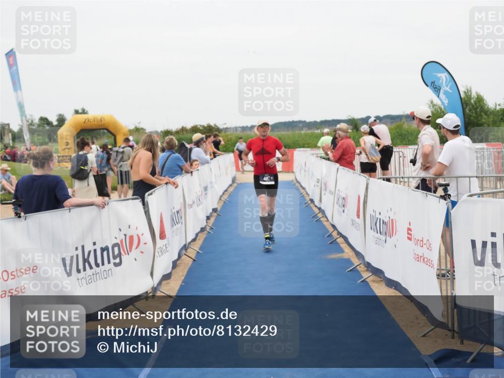 22.06.2025 - Viking Triathlon MichiJ http://msf.ph/oto/8132429 22.06.2025 15:45:42 Ziel 482 meine-sportfotos.de