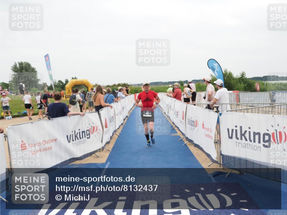 22.06.2025 - Viking Triathlon MichiJ http://msf.ph/oto/8132437 22.06.2025 15:45:43 Ziel 115, 482 meine-sportfotos.de